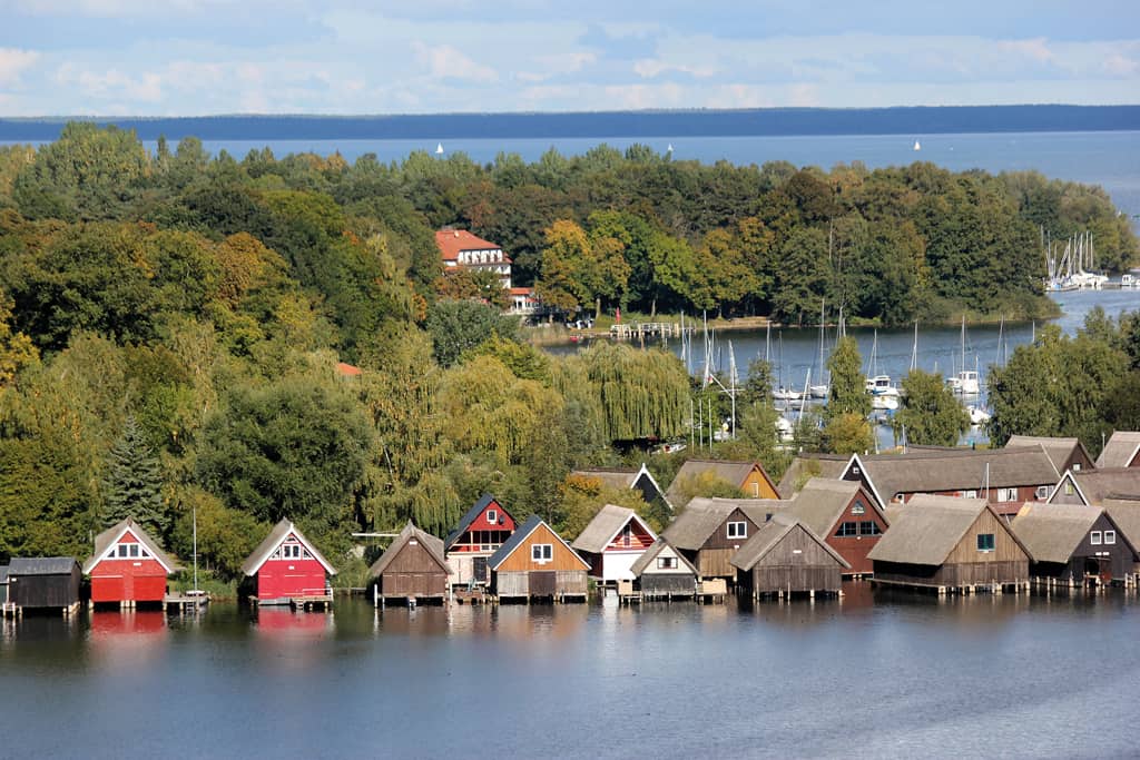 Röbel/Müritz – der bunte Hafen am kleinen Meer